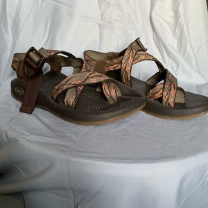 Chaco Women’s Sandals Size 6